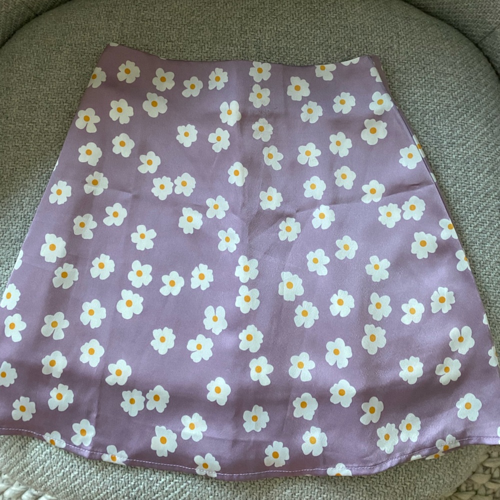 Purple flower print mini skirt